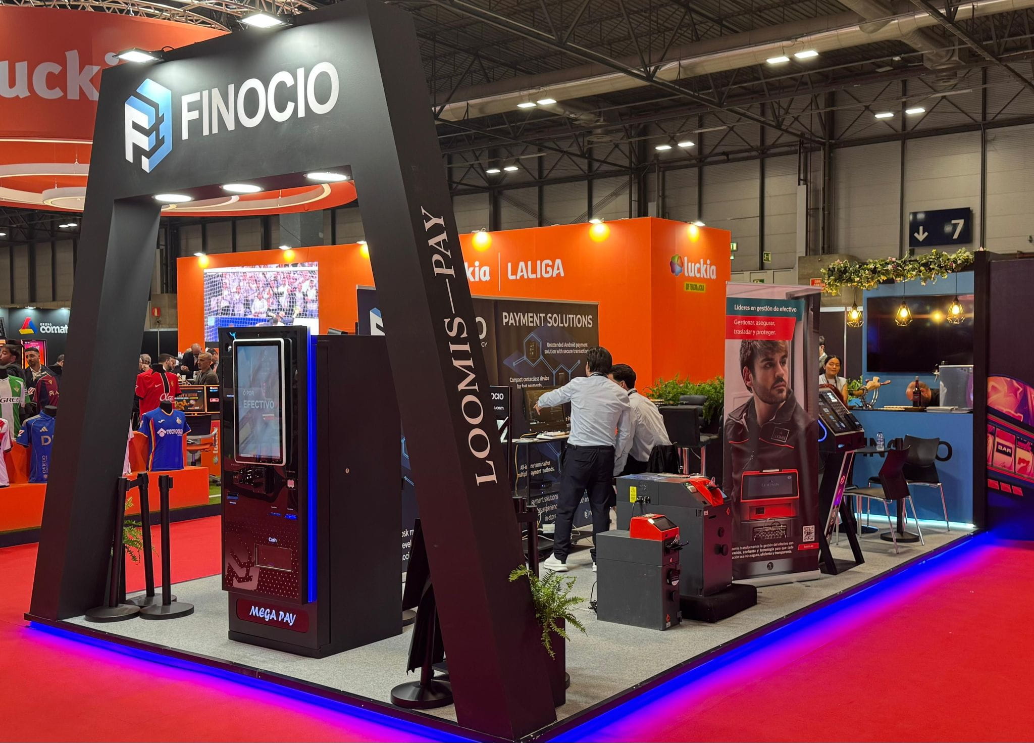 stand en feria interazar de loomis